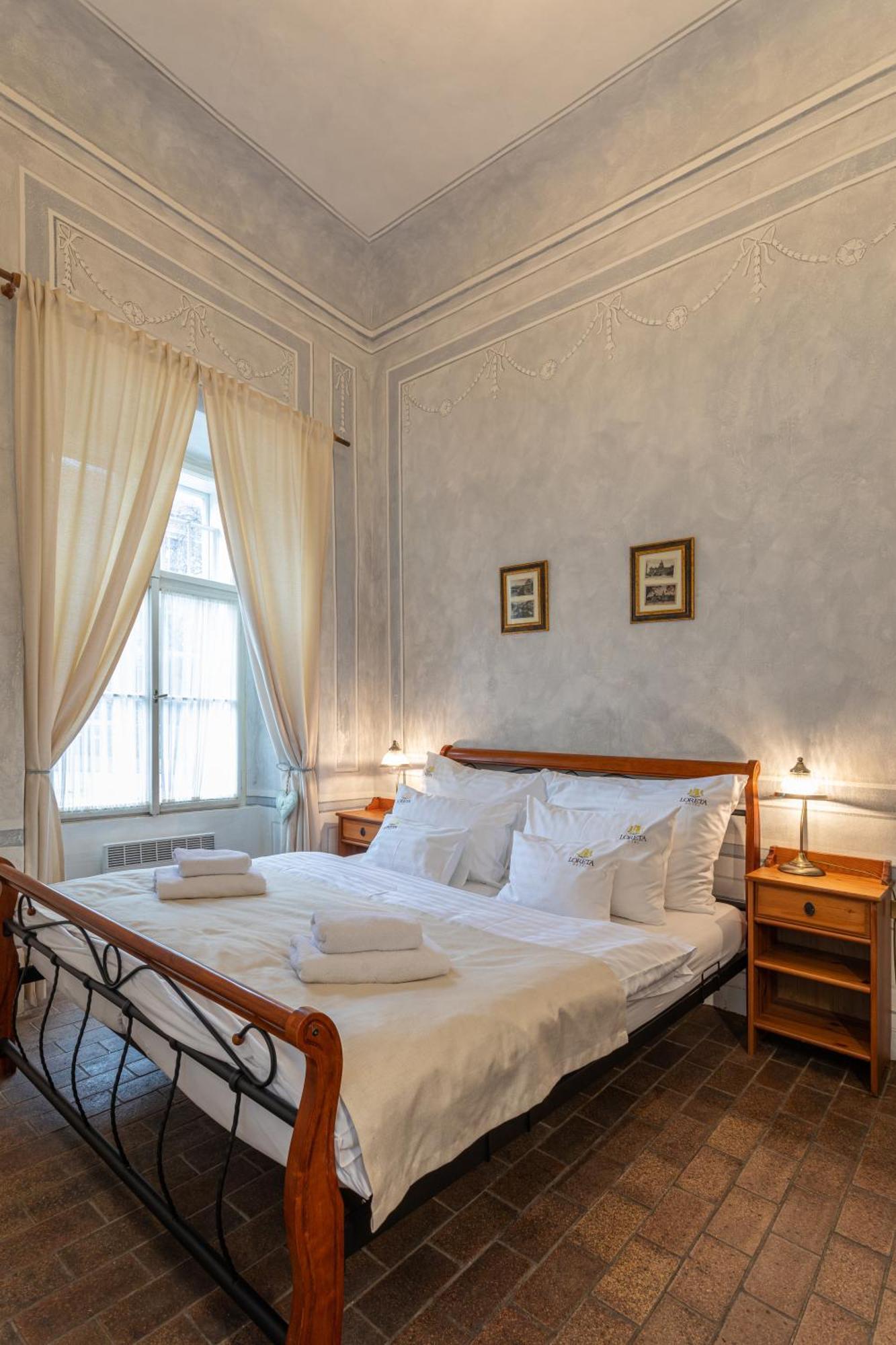 Loreta Hotel Prag Eksteriør billede